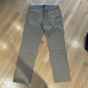Men’s Tommy Hilfiger pants size 34/34